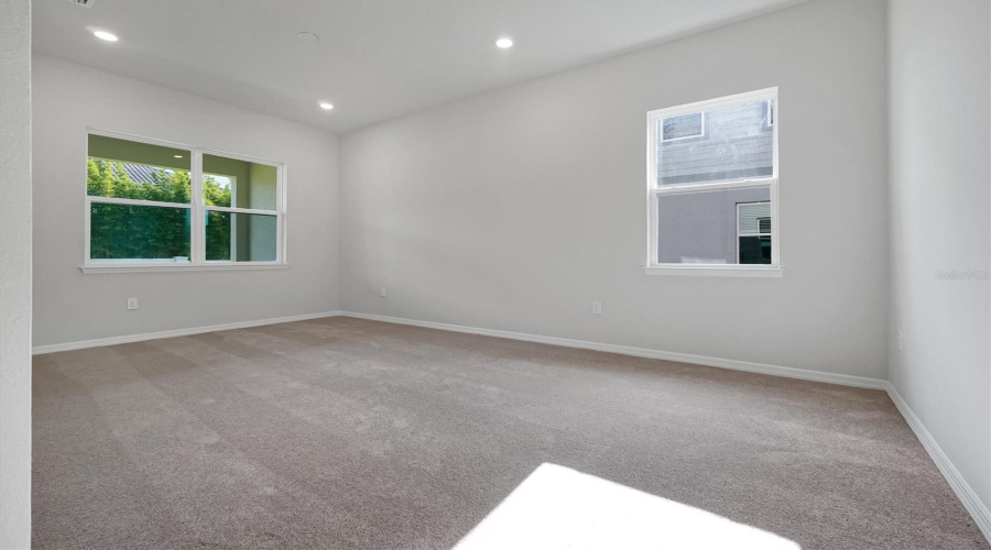 ORLANDO, Florida 32836, 4 Bedrooms Bedrooms, ,4 BathroomsBathrooms,Residential,For Sale,PARK CLIFF,0,MFRO6428454