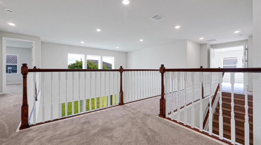 ORLANDO, Florida 32836, 4 Bedrooms Bedrooms, ,4 BathroomsBathrooms,Residential,For Sale,PARK CLIFF,0,MFRO6428454