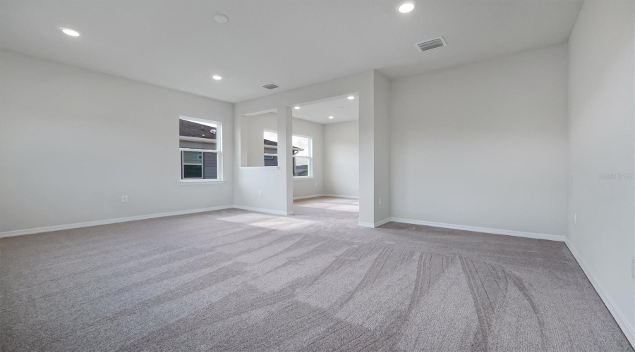 ORLANDO, Florida 32836, 4 Bedrooms Bedrooms, ,4 BathroomsBathrooms,Residential,For Sale,PARK CLIFF,0,MFRO6428454
