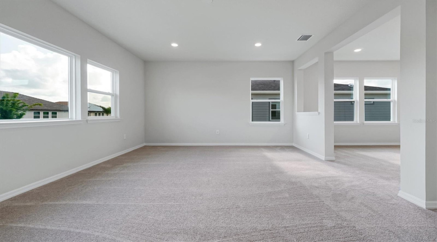 ORLANDO, Florida 32836, 4 Bedrooms Bedrooms, ,4 BathroomsBathrooms,Residential,For Sale,PARK CLIFF,0,MFRO6428454
