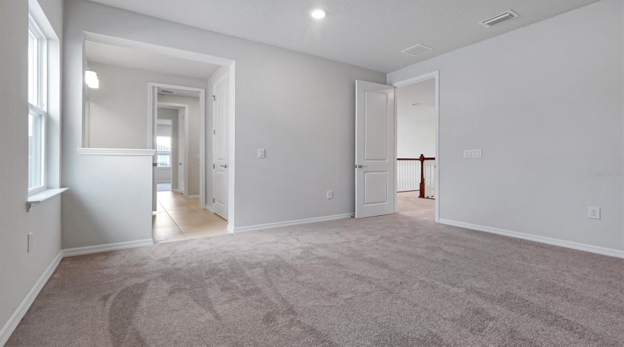 ORLANDO, Florida 32836, 4 Bedrooms Bedrooms, ,4 BathroomsBathrooms,Residential,For Sale,PARK CLIFF,0,MFRO6428454