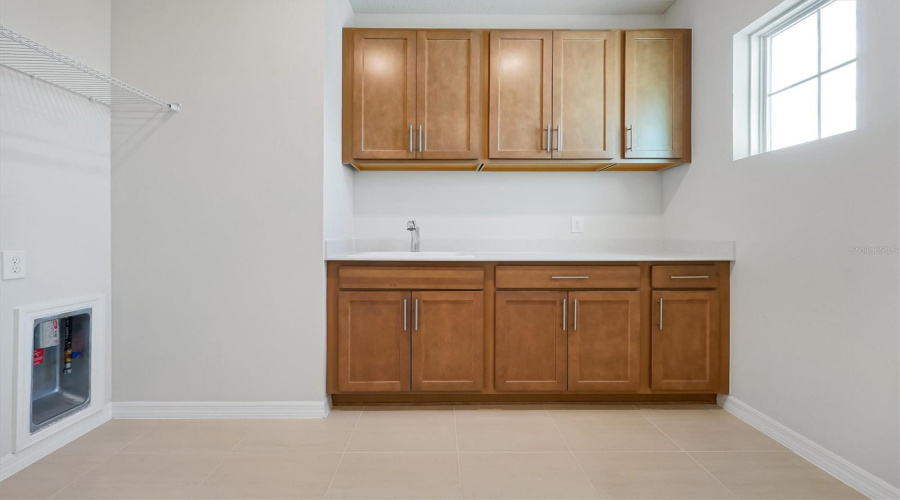 ORLANDO, Florida 32836, 4 Bedrooms Bedrooms, ,4 BathroomsBathrooms,Residential,For Sale,PARK CLIFF,0,MFRO6428454