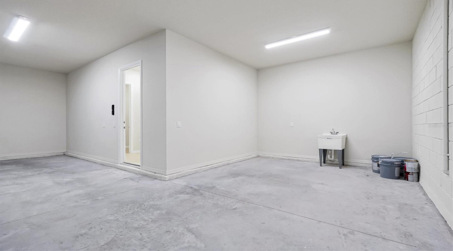 ORLANDO, Florida 32836, 4 Bedrooms Bedrooms, ,4 BathroomsBathrooms,Residential,For Sale,PARK CLIFF,0,MFRO6428454