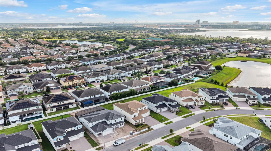 ORLANDO, Florida 32836, 4 Bedrooms Bedrooms, ,4 BathroomsBathrooms,Residential,For Sale,PARK CLIFF,0,MFRO6428454