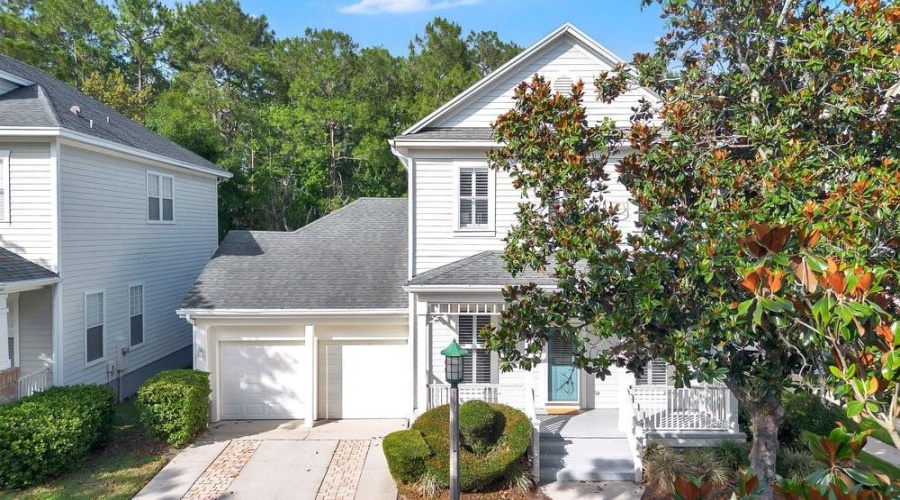 CELEBRATION, Florida 34747, 5 Bedrooms Bedrooms, ,3 BathroomsBathrooms,Residential,For Sale,MAIDEN,0,MFRO6406995