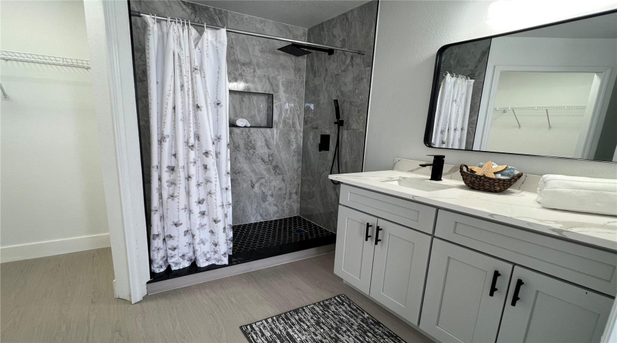 DAVENPORT, Florida 33837, 4 Bedrooms Bedrooms, ,2 BathroomsBathrooms,Residential,For Sale,HIGH RIDGE,0,MFRS5154442