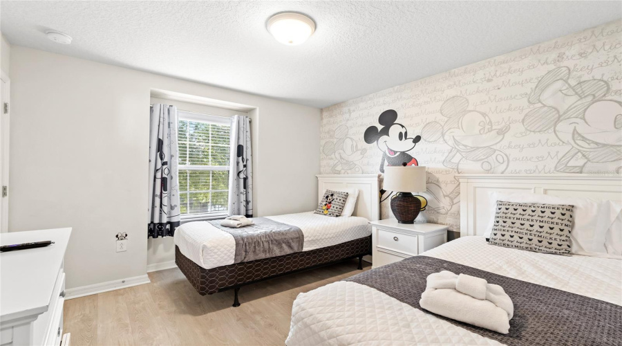 KISSIMMEE, Florida 34747, 5 Bedrooms Bedrooms, ,4 BathroomsBathrooms,Residential,For Sale,ROME,0,MFRO6426610