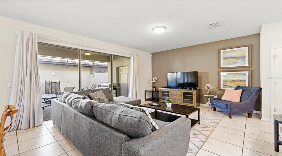 KISSIMMEE, Florida 34747, 5 Bedrooms Bedrooms, ,4 BathroomsBathrooms,Residential,For Sale,ROME,0,MFRO6426610