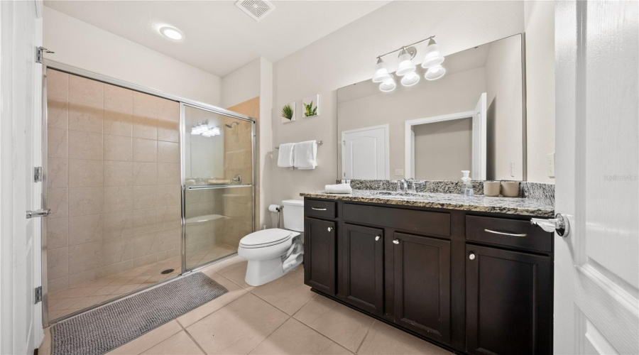 KISSIMMEE, Florida 34747, 5 Bedrooms Bedrooms, ,4 BathroomsBathrooms,Residential,For Sale,PRAGUE,0,MFRS5154202
