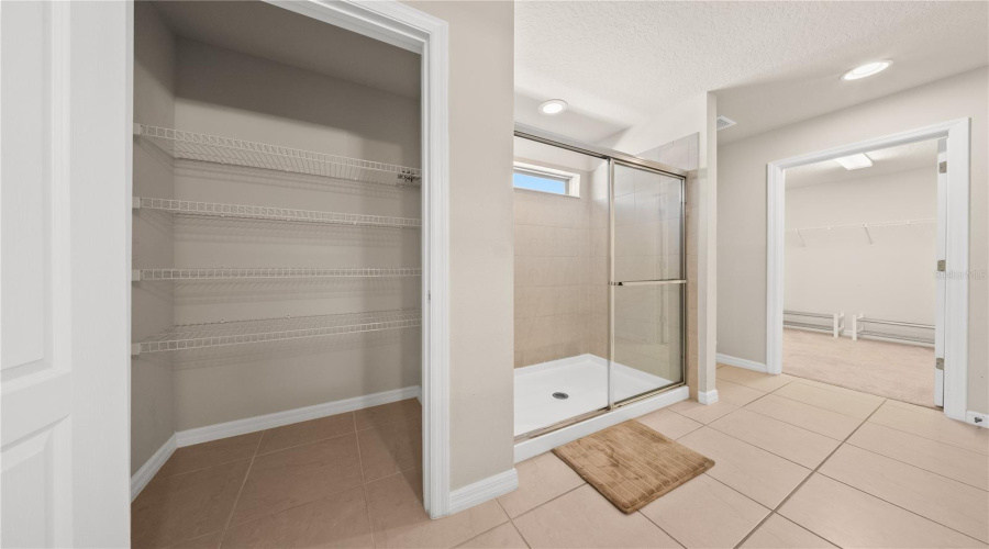 KISSIMMEE, Florida 34747, 5 Bedrooms Bedrooms, ,4 BathroomsBathrooms,Residential,For Sale,PRAGUE,0,MFRS5154202