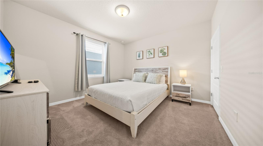 KISSIMMEE, Florida 34747, 5 Bedrooms Bedrooms, ,4 BathroomsBathrooms,Residential,For Sale,PRAGUE,0,MFRS5154202