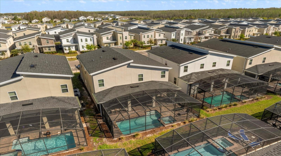 KISSIMMEE, Florida 34746, 8 Bedrooms Bedrooms, ,5 BathroomsBathrooms,Residential,For Sale,TARGET,0,MFRO6427050