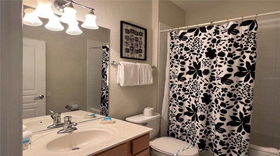 KISSIMMEE, Florida 34747, 4 Bedrooms Bedrooms, ,4 BathroomsBathrooms,Residential,For Sale,ARCHFELD,0,MFRO6428649