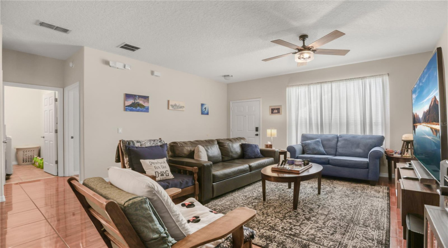 KISSIMMEE, Florida 34747, 3 Bedrooms Bedrooms, ,2 BathroomsBathrooms,Residential,For Sale,SUN LAKE,0,MFRO6428576