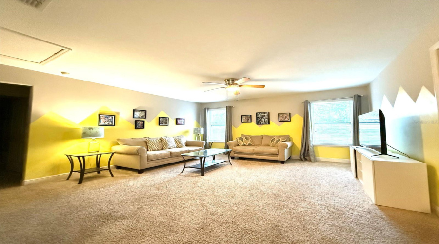 DAVENPORT, Florida 33837, 6 Bedrooms Bedrooms, ,4 BathroomsBathrooms,Residential,For Sale,WILDWOOD,0,MFRGC541695
