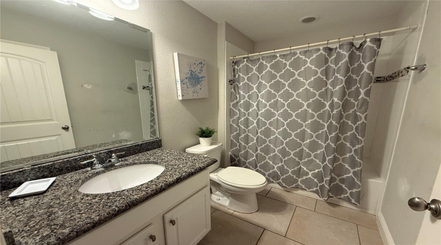 DAVENPORT, Florida 33837, 6 Bedrooms Bedrooms, ,4 BathroomsBathrooms,Residential,For Sale,WILDWOOD,0,MFRGC541695