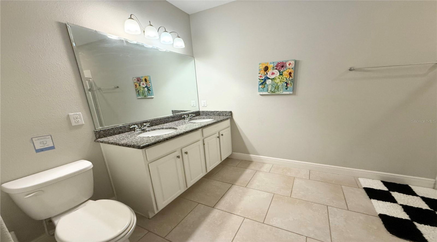 DAVENPORT, Florida 33837, 6 Bedrooms Bedrooms, ,4 BathroomsBathrooms,Residential,For Sale,WILDWOOD,0,MFRGC541695