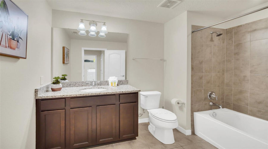 KISSIMMEE, Florida 34747, 5 Bedrooms Bedrooms, ,4 BathroomsBathrooms,Residential,For Sale,NICE,0,MFRO6428506