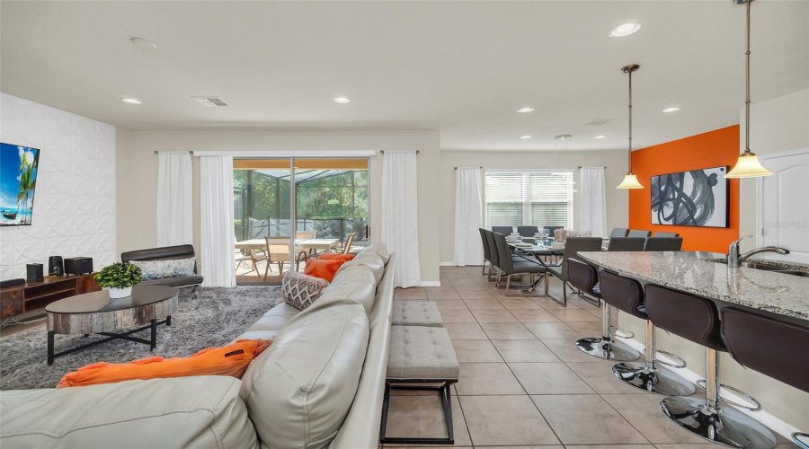 KISSIMMEE, Florida 34747, 5 Bedrooms Bedrooms, ,4 BathroomsBathrooms,Residential,For Sale,NICE,0,MFRO6428506