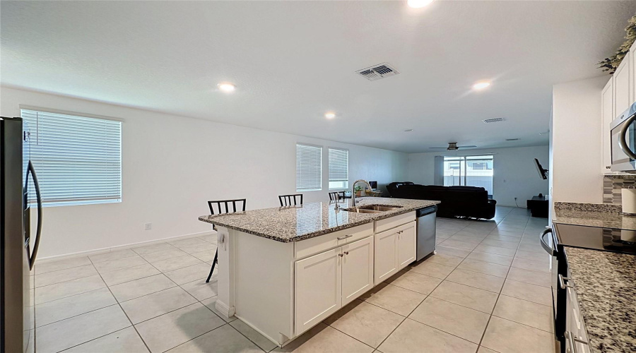 DAVENPORT, Florida 33897, 4 Bedrooms Bedrooms, ,2 BathroomsBathrooms,Residential,For Sale,MONACO LN,0,MFRS5154287