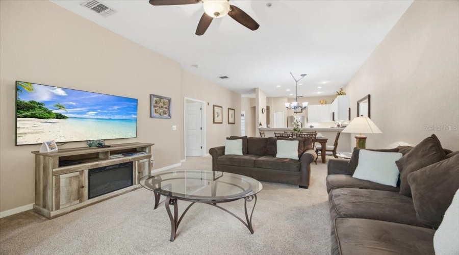 DAVENPORT, Florida 33897, 2 Bedrooms Bedrooms, ,2 BathroomsBathrooms,Residential,For Sale,LUCAYA,0,MFRO6427337