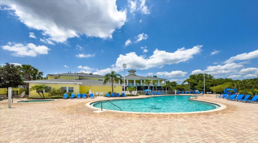 DAVENPORT, Florida 33897, 2 Bedrooms Bedrooms, ,2 BathroomsBathrooms,Residential,For Sale,LUCAYA,0,MFRO6427337
