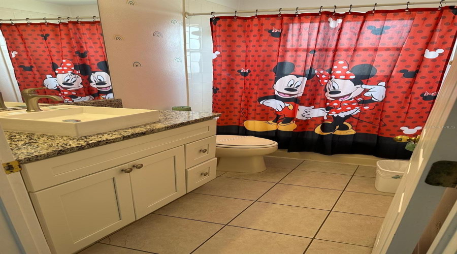KISSIMMEE, Florida 34746, 7 Bedrooms Bedrooms, ,4 BathroomsBathrooms,Residential,For Sale,HIDEAWAY BEACH,0,MFRTB8532477