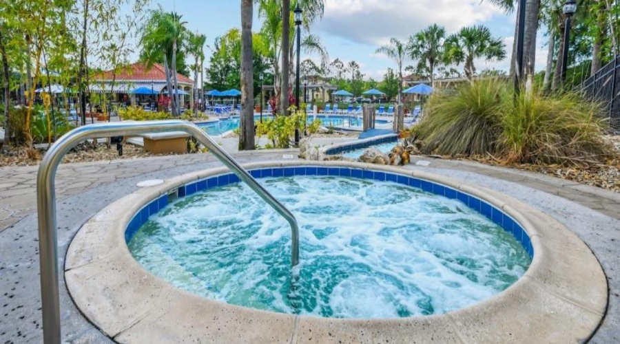 KISSIMMEE, Florida 34746, 7 Bedrooms Bedrooms, ,4 BathroomsBathrooms,Residential,For Sale,HIDEAWAY BEACH,0,MFRTB8532477