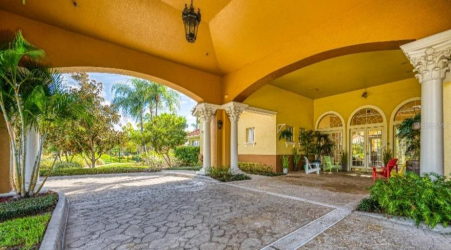 KISSIMMEE, Florida 34746, 7 Bedrooms Bedrooms, ,4 BathroomsBathrooms,Residential,For Sale,HIDEAWAY BEACH,0,MFRTB8532477