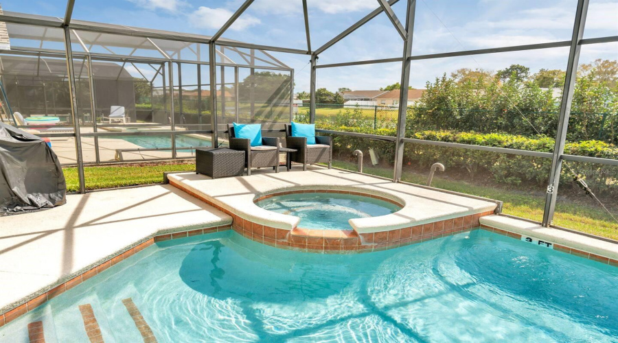 KISSIMMEE, Florida 34746, 7 Bedrooms Bedrooms, ,4 BathroomsBathrooms,Residential,For Sale,HIDEAWAY BEACH,0,MFRTB8532477