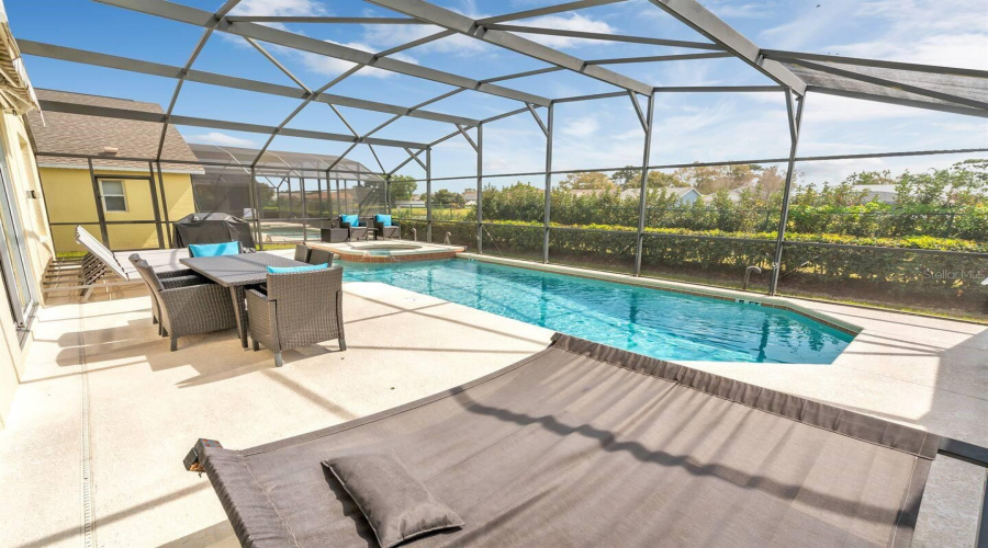 KISSIMMEE, Florida 34746, 7 Bedrooms Bedrooms, ,4 BathroomsBathrooms,Residential,For Sale,HIDEAWAY BEACH,0,MFRTB8532477