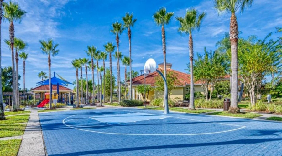 KISSIMMEE, Florida 34746, 7 Bedrooms Bedrooms, ,4 BathroomsBathrooms,Residential,For Sale,HIDEAWAY BEACH,0,MFRTB8532477