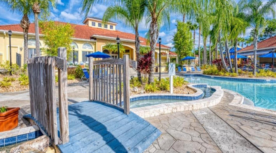 KISSIMMEE, Florida 34746, 7 Bedrooms Bedrooms, ,4 BathroomsBathrooms,Residential,For Sale,HIDEAWAY BEACH,0,MFRTB8532477
