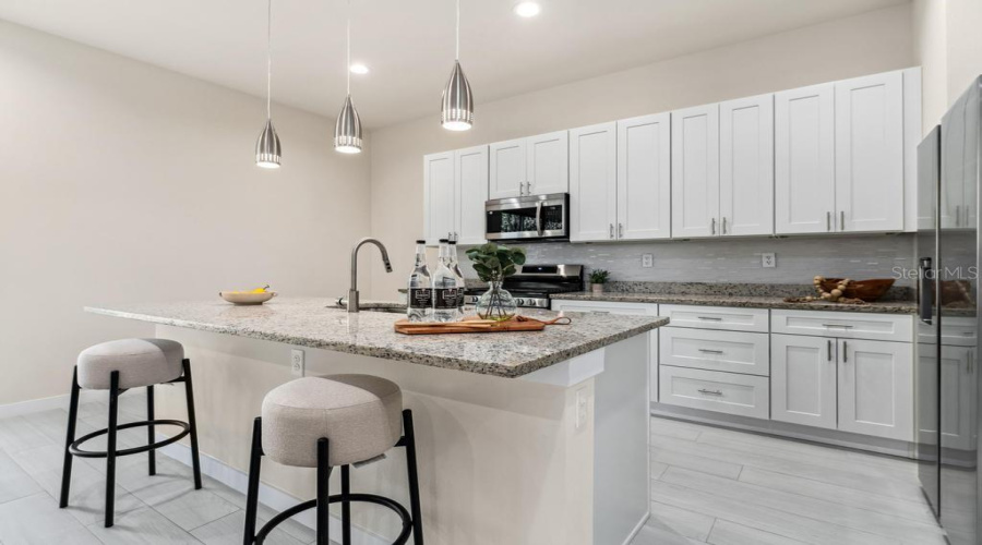 KISSIMMEE, Florida 34747, 5 Bedrooms Bedrooms, ,5 BathroomsBathrooms,Residential,For Sale,SUNFLOWER,0,MFRO6423503