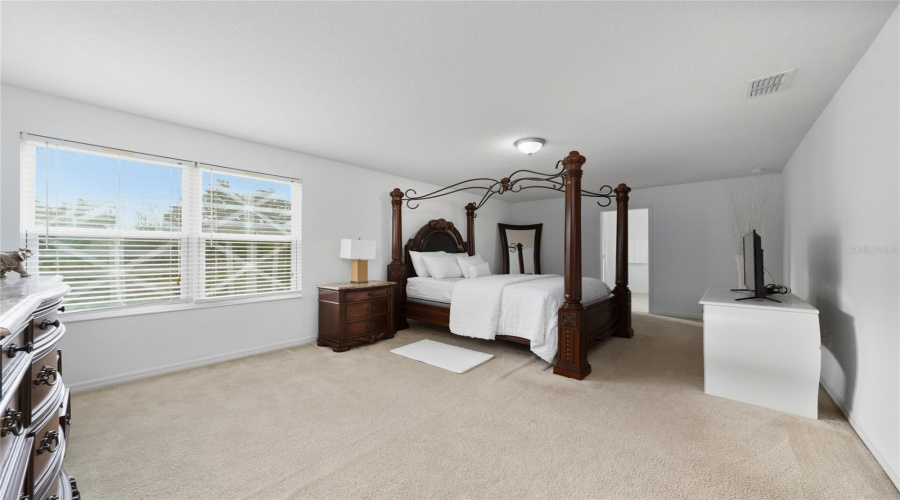KISSIMMEE, Florida 34746, 3 Bedrooms Bedrooms, ,2 BathroomsBathrooms,Residential,For Sale,BLUE DIAMOND,0,MFRO6387480