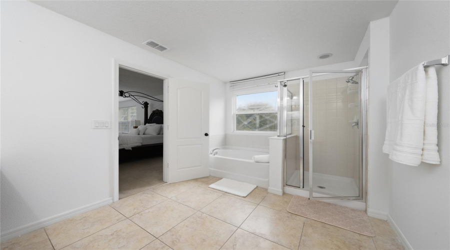 KISSIMMEE, Florida 34746, 3 Bedrooms Bedrooms, ,2 BathroomsBathrooms,Residential,For Sale,BLUE DIAMOND,0,MFRO6387480