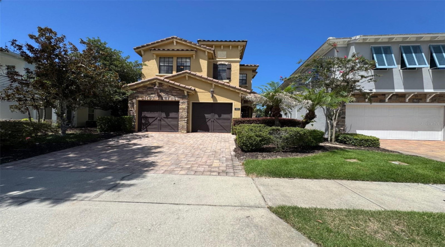 KISSIMMEE, Florida 34747, 4 Bedrooms Bedrooms, ,3 BathroomsBathrooms,Residential,For Sale,DESERT MOUNTAIN,0,MFRO6424549