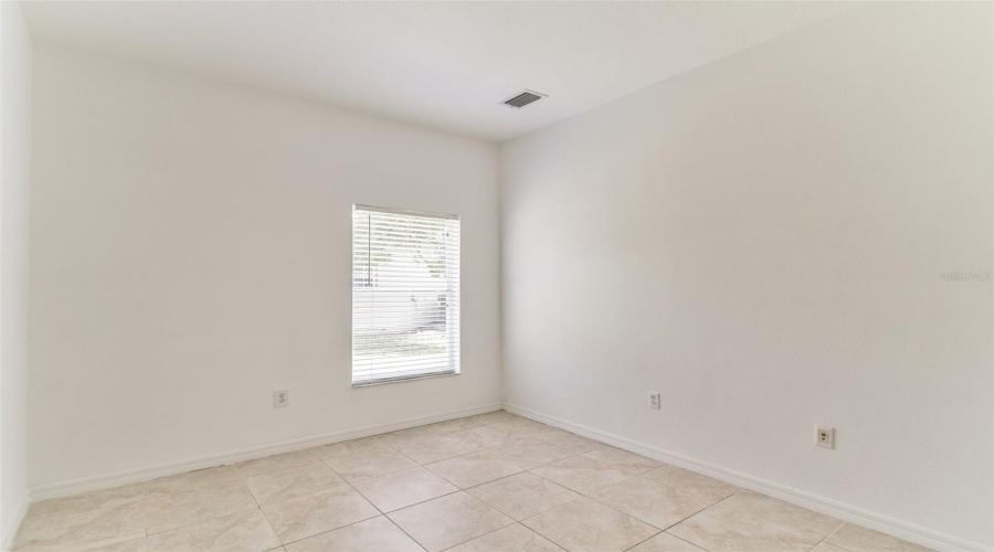 KISSIMMEE, Florida 34746, 5 Bedrooms Bedrooms, ,3 BathroomsBathrooms,Residential,For Sale,HURON,0,MFRTB8378409