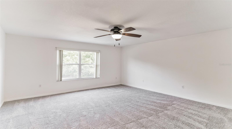 KISSIMMEE, Florida 34746, 5 Bedrooms Bedrooms, ,3 BathroomsBathrooms,Residential,For Sale,HURON,0,MFRTB8378409