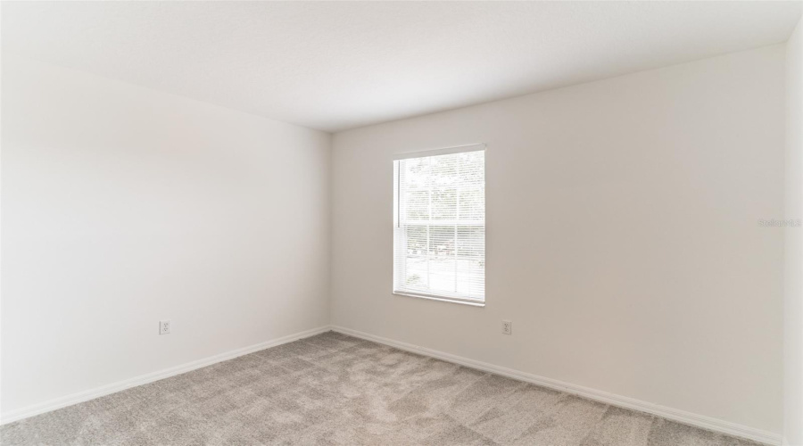 KISSIMMEE, Florida 34746, 5 Bedrooms Bedrooms, ,3 BathroomsBathrooms,Residential,For Sale,HURON,0,MFRTB8378409