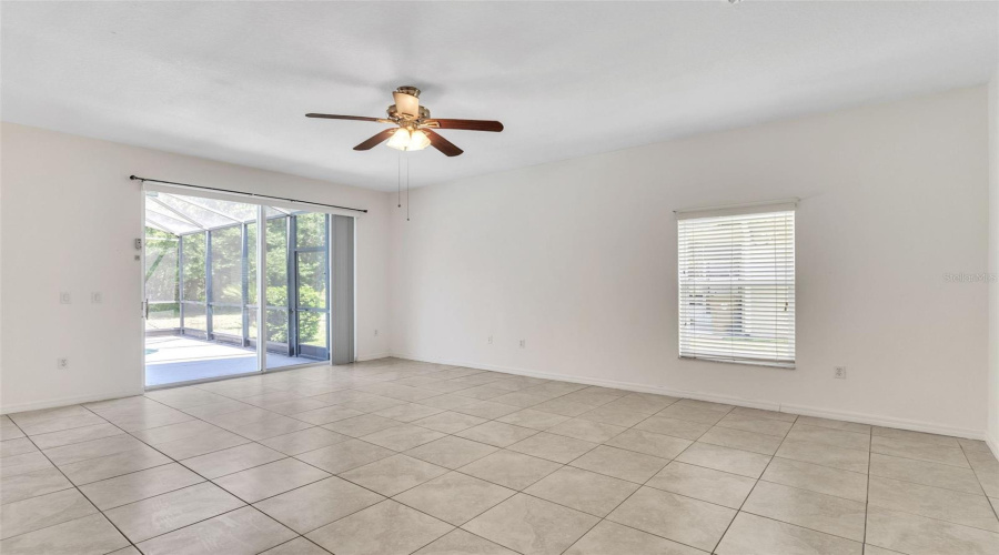 KISSIMMEE, Florida 34746, 5 Bedrooms Bedrooms, ,3 BathroomsBathrooms,Residential,For Sale,HURON,0,MFRTB8378409
