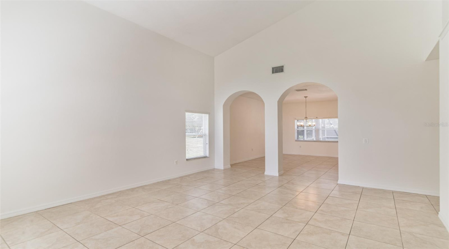 KISSIMMEE, Florida 34746, 5 Bedrooms Bedrooms, ,3 BathroomsBathrooms,Residential,For Sale,HURON,0,MFRTB8378409