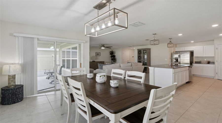 KISSIMMEE, Florida 34746, 4 Bedrooms Bedrooms, ,2 BathroomsBathrooms,Residential,For Sale,SUNNY CREEK,0,MFRO6428636