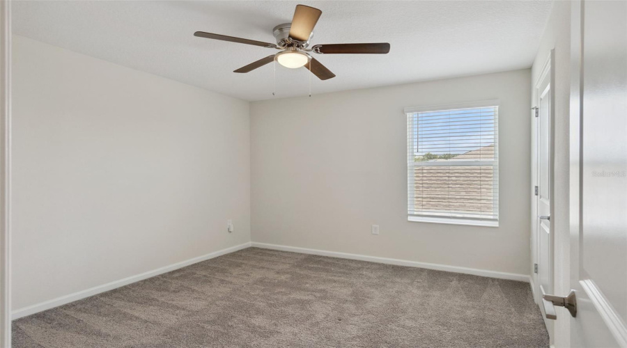KISSIMMEE, Florida 34746, 4 Bedrooms Bedrooms, ,2 BathroomsBathrooms,Residential,For Sale,SUNNY CREEK,0,MFRO6428636