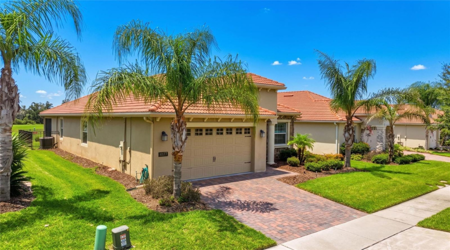 DAVENPORT, Florida 33896, 4 Bedrooms Bedrooms, ,2 BathroomsBathrooms,Residential,For Sale,DOWNSWING PL,0,MFRS5154548