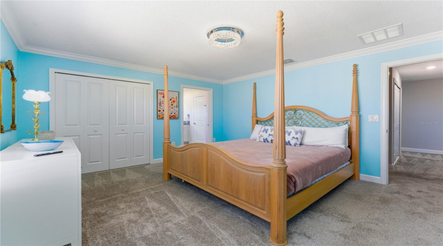 DAVENPORT, Florida 33896, 4 Bedrooms Bedrooms, ,3 BathroomsBathrooms,Residential,For Sale,CHALLENGE,0,MFRO6428864