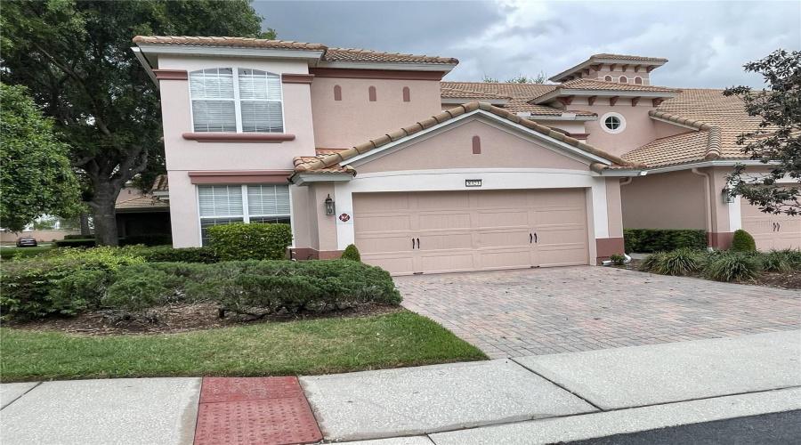 DAVENPORT, Florida 33896, 3 Bedrooms Bedrooms, ,2 BathroomsBathrooms,Residential,For Sale,RIVERDALE,0,MFRS5147528