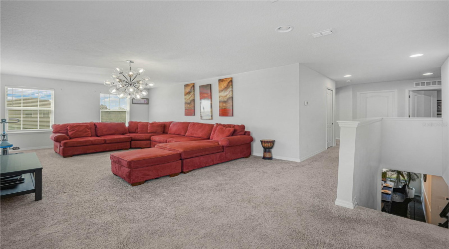 DAVENPORT, Florida 33837, 5 Bedrooms Bedrooms, ,3 BathroomsBathrooms,Residential,For Sale,WHIRLAWAY,0,MFRTB8530509
