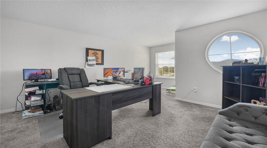 DAVENPORT, Florida 33837, 5 Bedrooms Bedrooms, ,3 BathroomsBathrooms,Residential,For Sale,WHIRLAWAY,0,MFRTB8530509