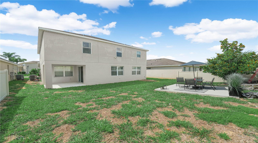 DAVENPORT, Florida 33837, 5 Bedrooms Bedrooms, ,3 BathroomsBathrooms,Residential,For Sale,WHIRLAWAY,0,MFRTB8530509